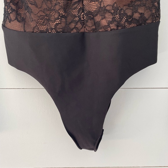 CAMI NYC Elliana Lace Bodysuit - Picture 8 of 8